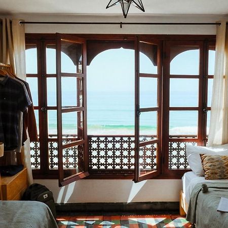 Hashpoint Surf Camp Hostel Taghazout Exterior photo