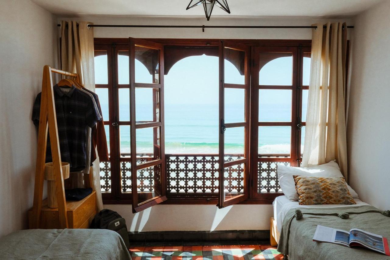 Hashpoint Surf Camp Hostel Taghazout Exterior photo