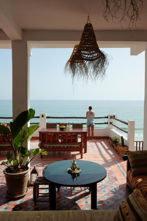 Hashpoint Surf Camp Hostel Taghazout Exterior photo