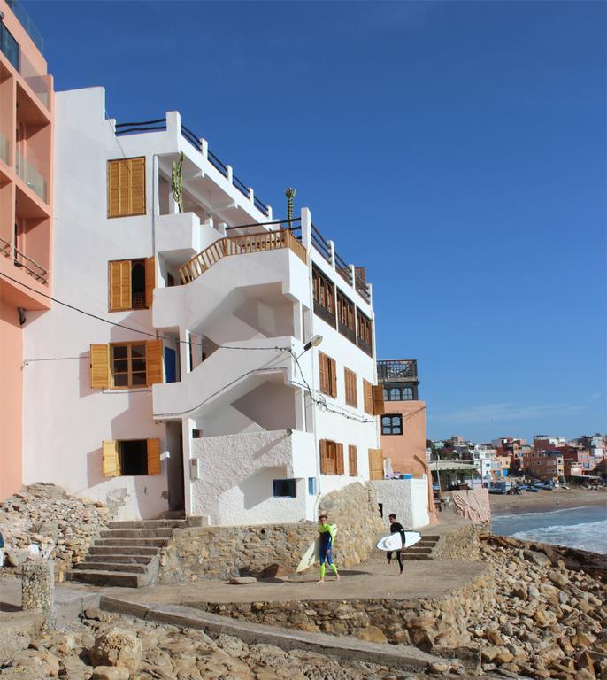 Hashpoint Surf Camp Hostel Taghazout Exterior photo
