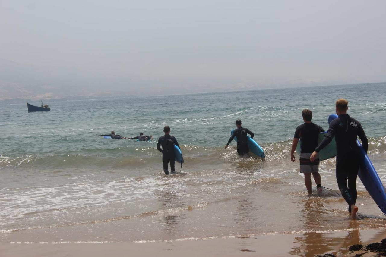 Hashpoint Surf Camp Hostel Taghazout Exterior photo